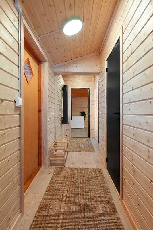 Nyoppusset hytte, gang